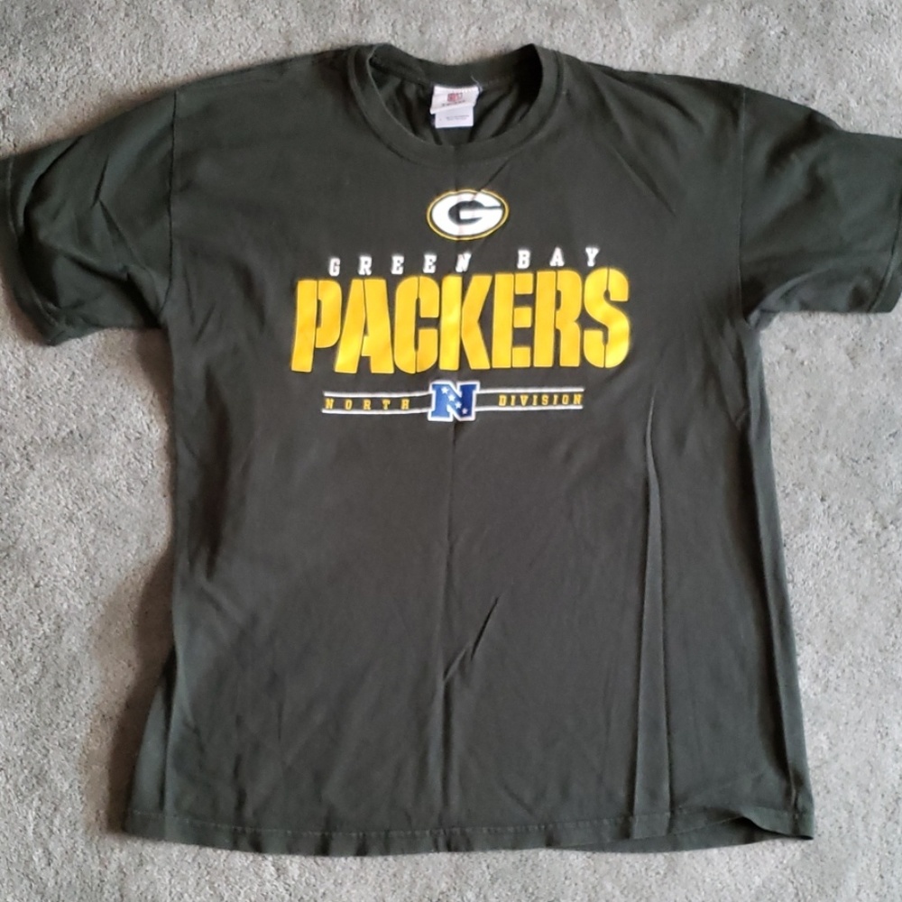 EUC Vintage NFL Green Bay Packers Sz L shirt
